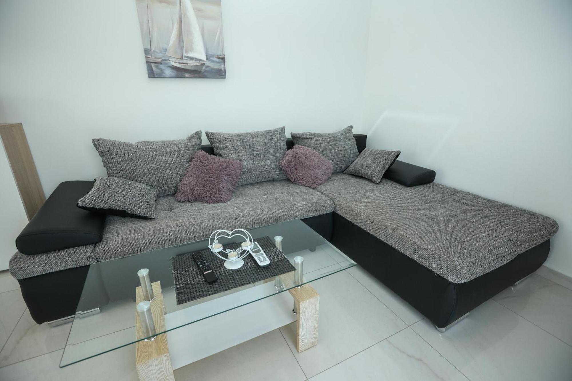 Km Exclusive Apartments 자다르 외부 사진