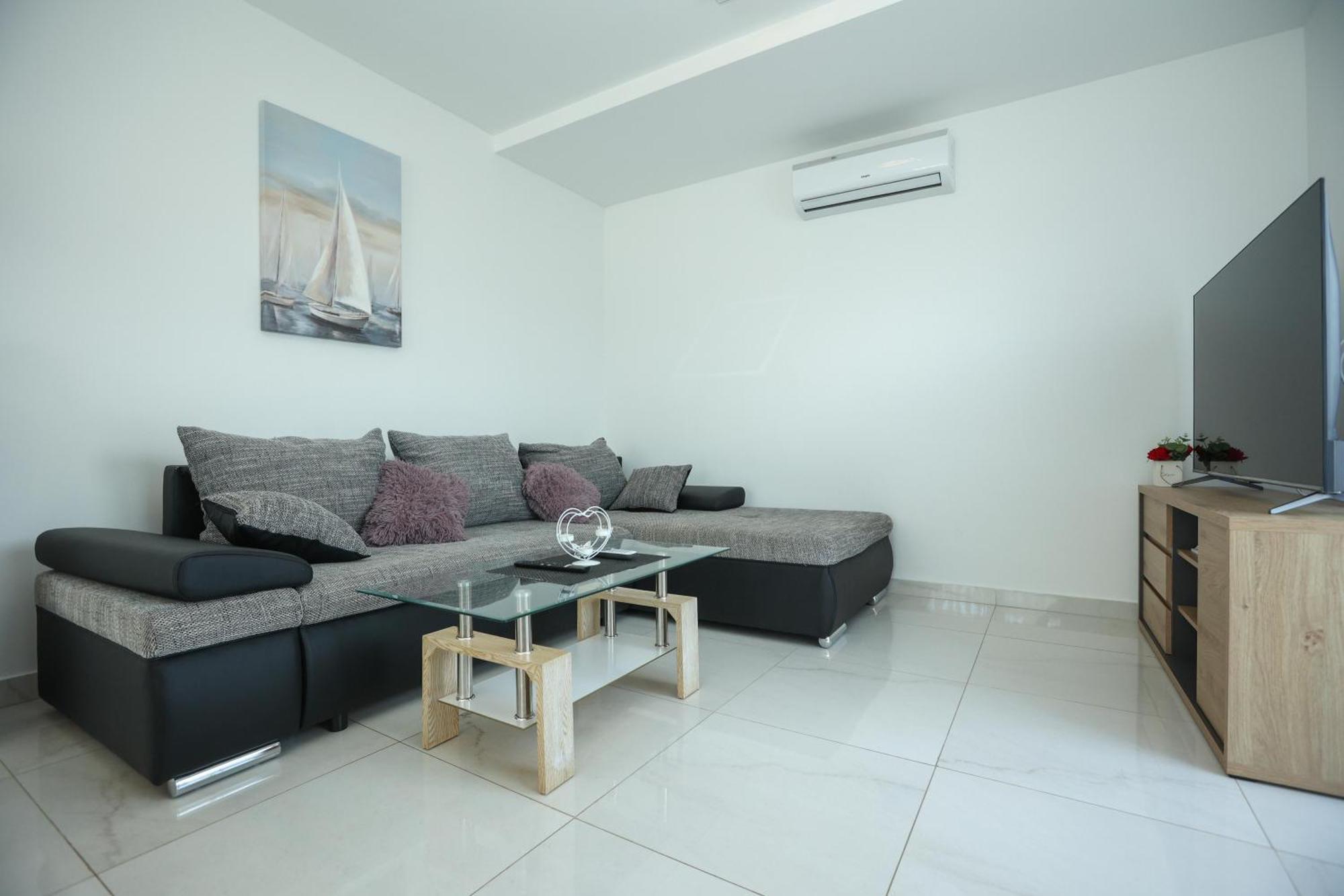 Km Exclusive Apartments 자다르 외부 사진